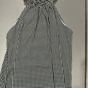 Size large high neck tank black-and-white checkered pattern